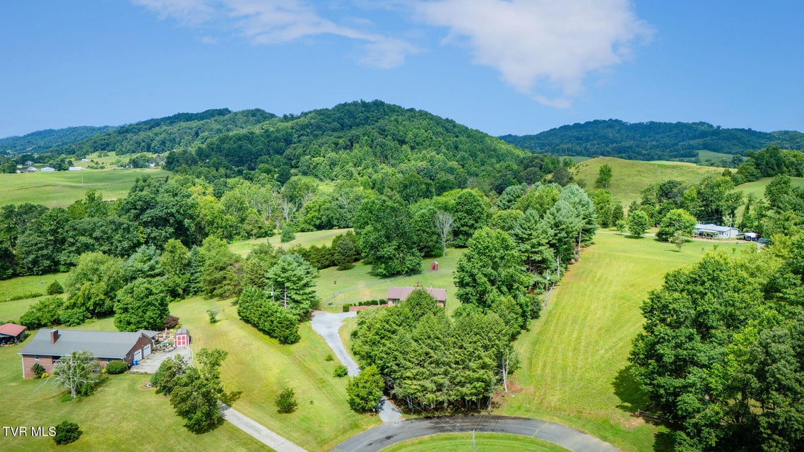 Photo #34: 168 Ridgemont Road