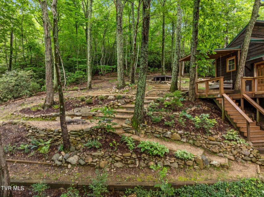 Photo #4: 114 Whisper Wood Lane