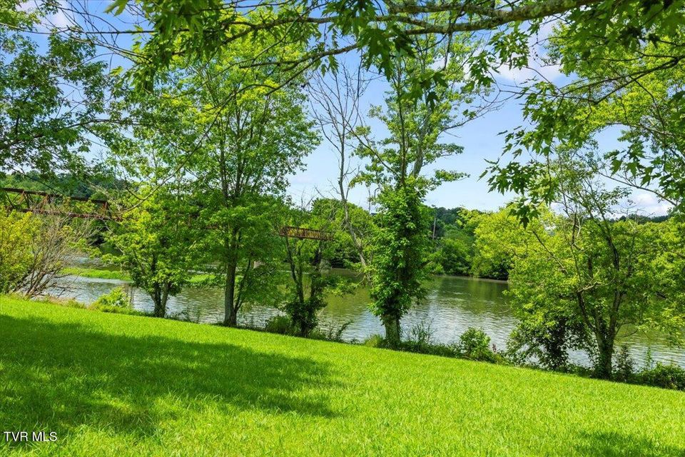 Photo #15: 628 Christian Bend Road