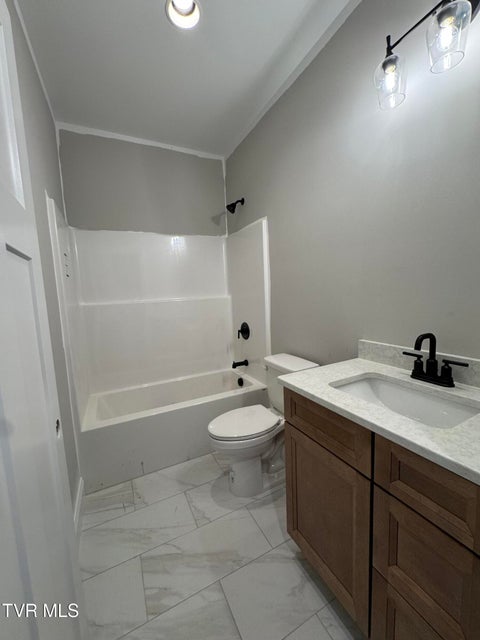 Photo #15: 754 Hunts Terrace Drive