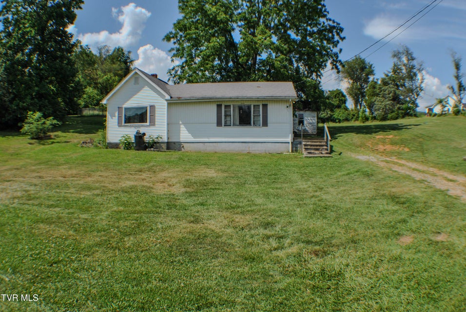 Photo #4: 2351 Hwy 81 S