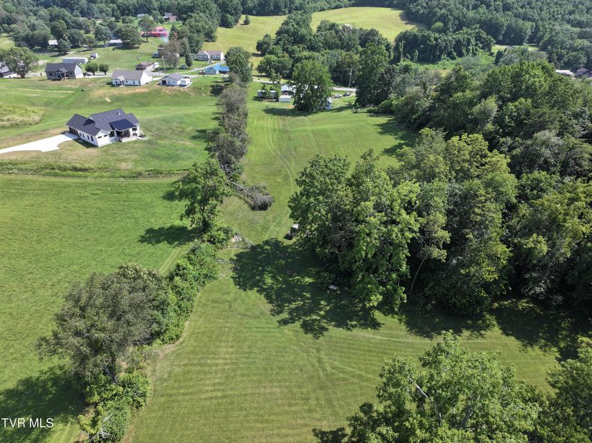 Photo #42: 2351 Hwy 81 S
