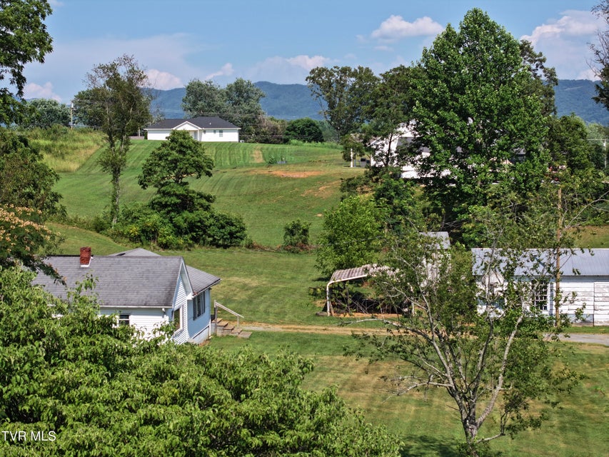 Photo #17: 2351 Hwy 81 S