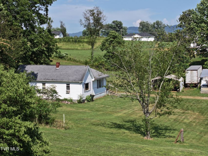 Photo #16: 2351 Hwy 81 S