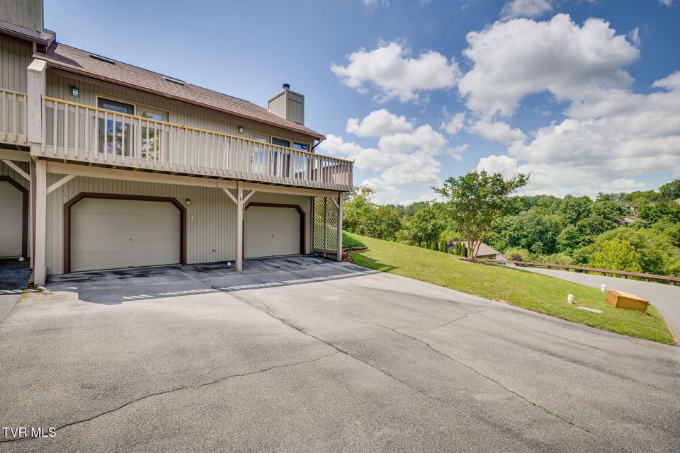Photo #32: 239 Willowbend Drive