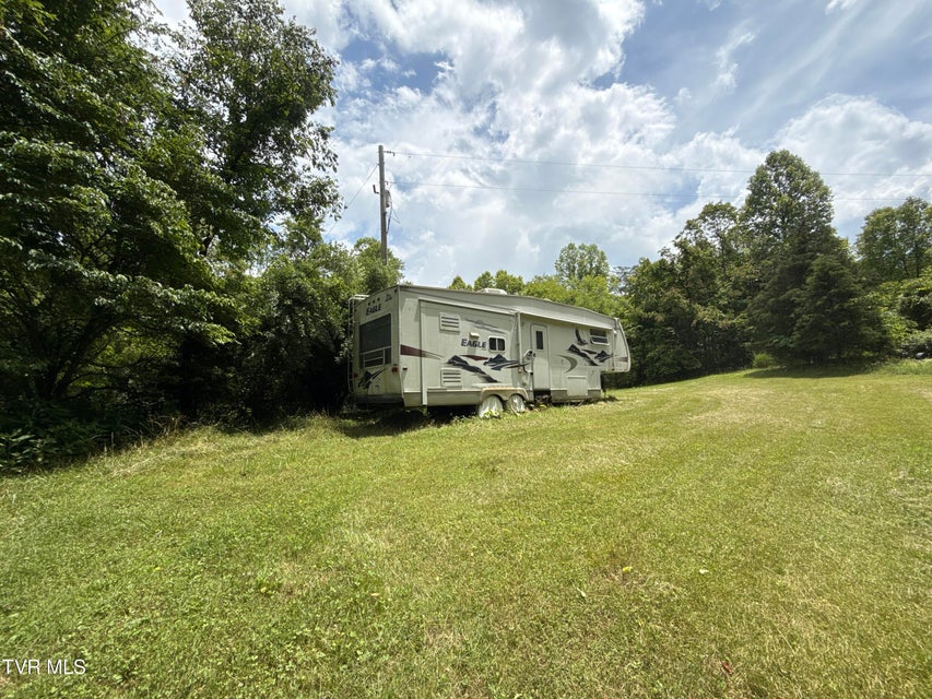 Photo #3: 131 Gibson Hollow Road