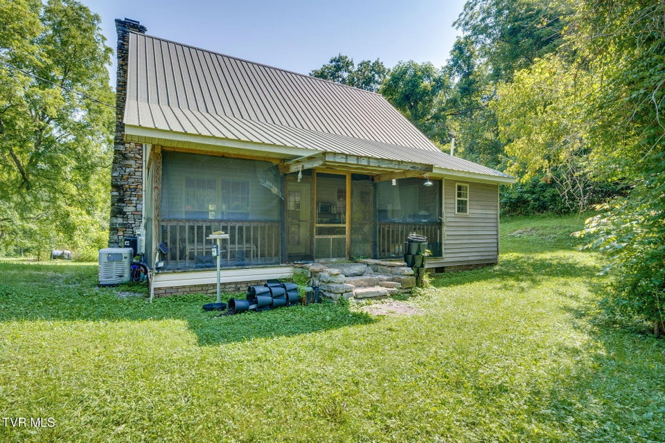 Photo #12: 131 Gibson Hollow Road