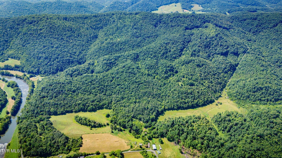 Photo #61: 131 Gibson Hollow Road