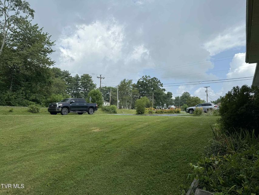 Photo #34: 2818 Dungannon Road
