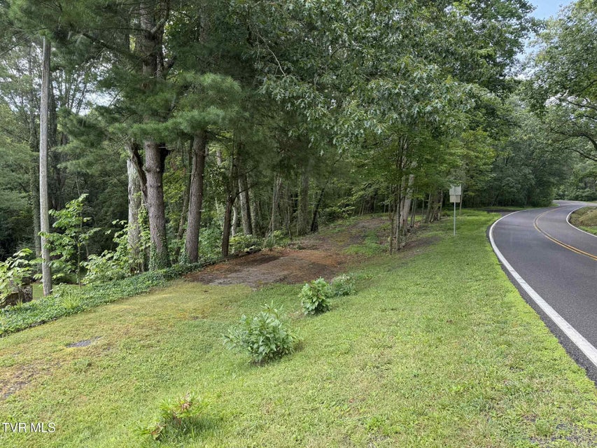Photo #27: 2818 Dungannon Road