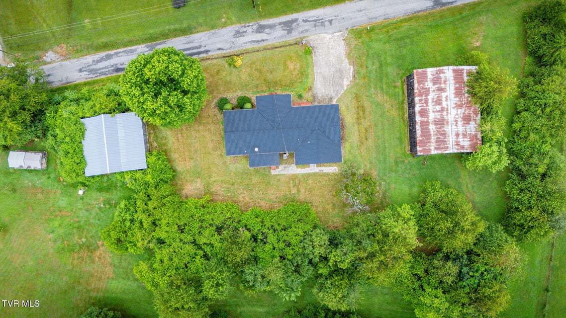 Photo #35: 140 Oakdale N Drive