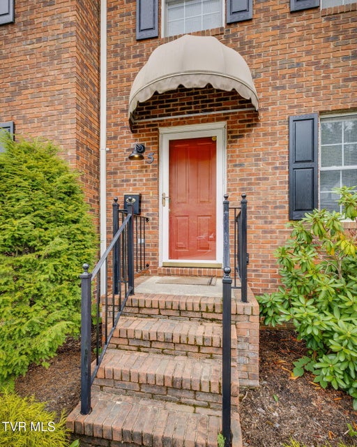 Photo #3: 461 Eastley Court