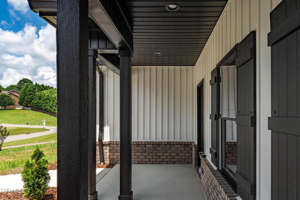 Photo #8: 1308 Walnut Grove Road