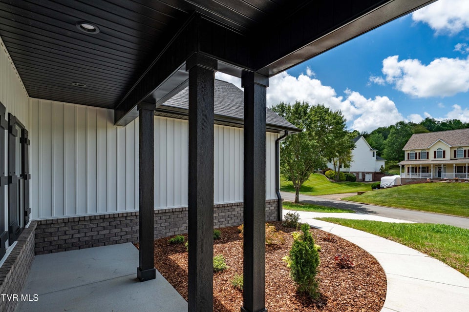 Photo #10: 1308 Walnut Grove Road