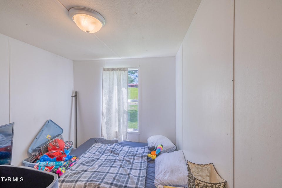 Photo #8: 7680 Warrensburg Road