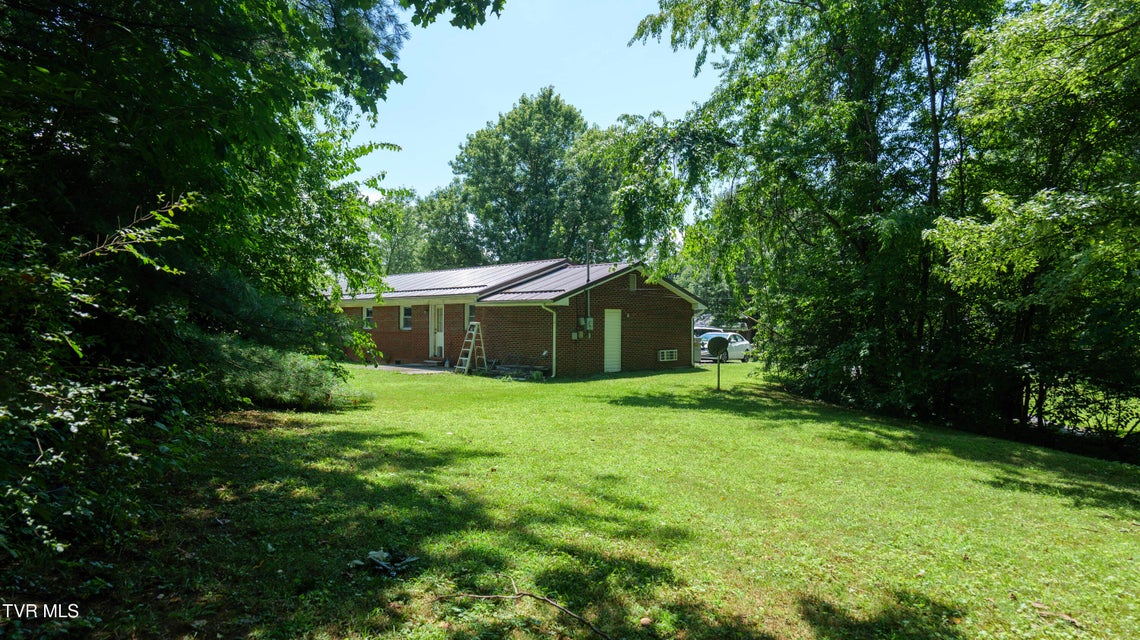 Photo #18: 221 Timber Ridge Road