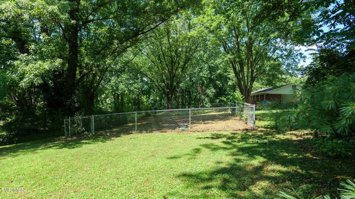 Photo #19: 221 Timber Ridge Road