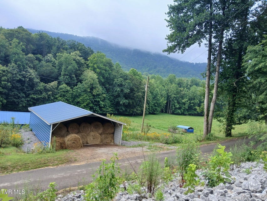 Photo #10: 1013 Cloud Creek Road