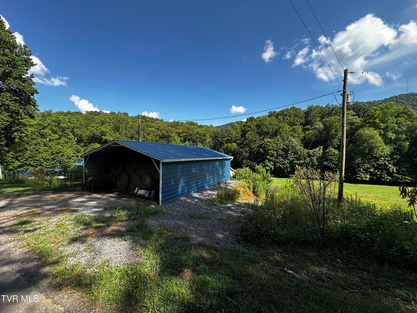 Photo #12: 1013 Cloud Creek Road