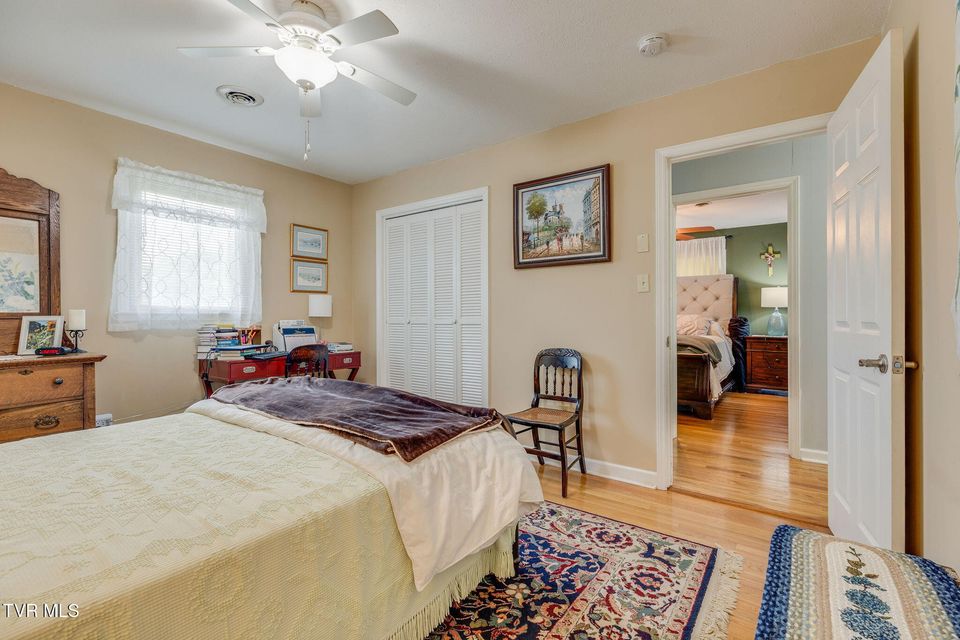 Photo #23: 312 Timberlane Road