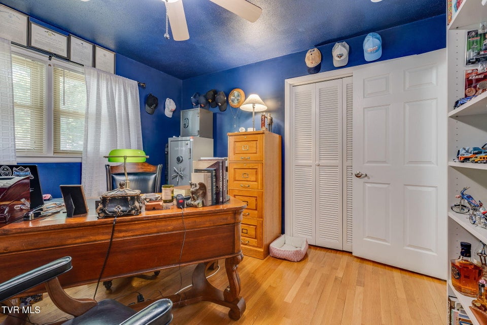 Photo #27: 312 Timberlane Road