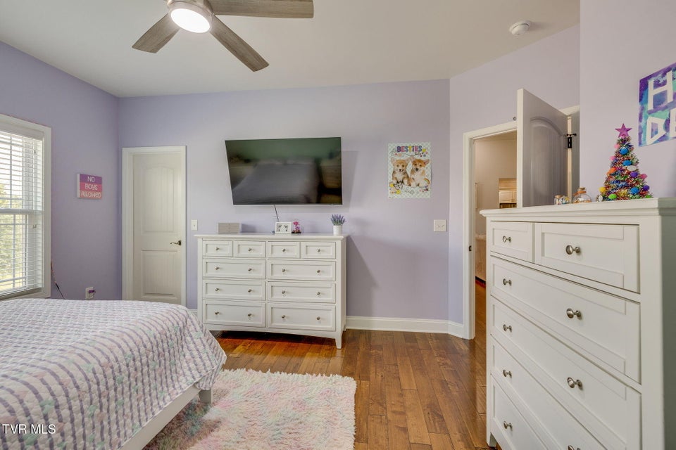 Photo #28: 162 Cameron Court