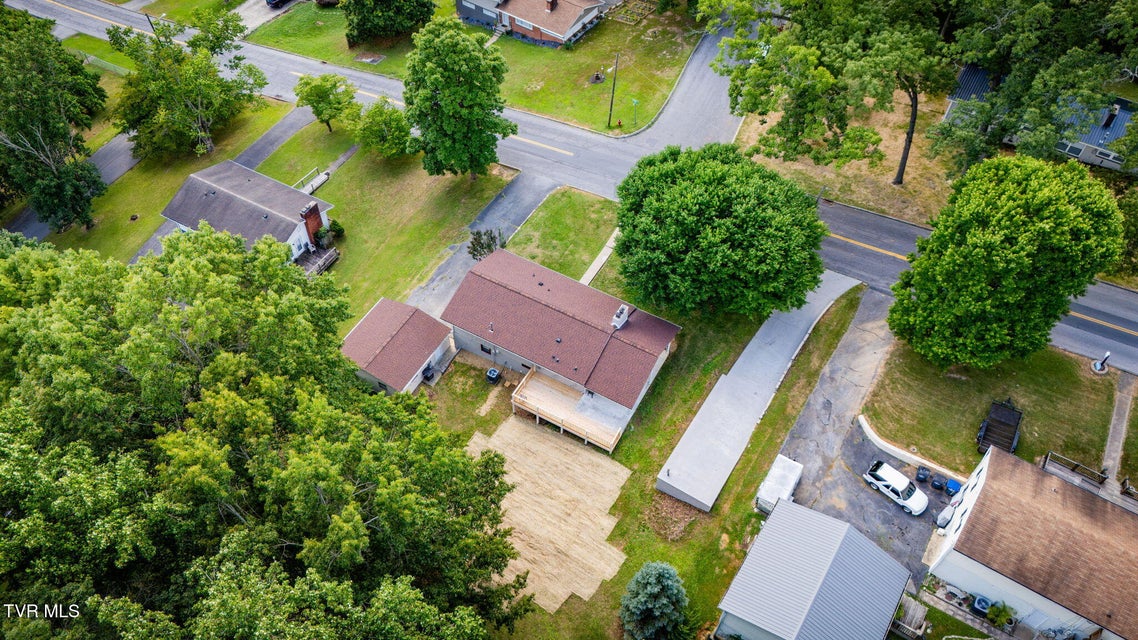 Photo #36: 905 Afton Street