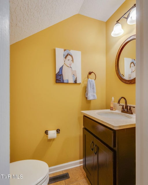 Photo #29: 691 Willowcrest Place