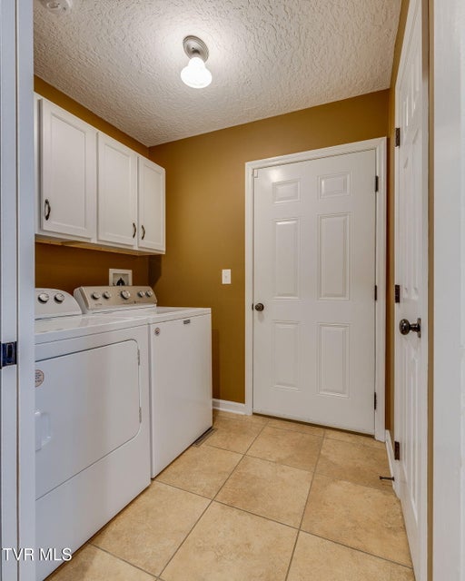 Photo #35: 691 Willowcrest Place