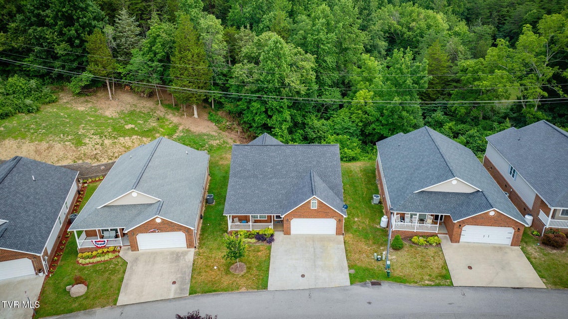 Photo #38: 691 Willowcrest Place