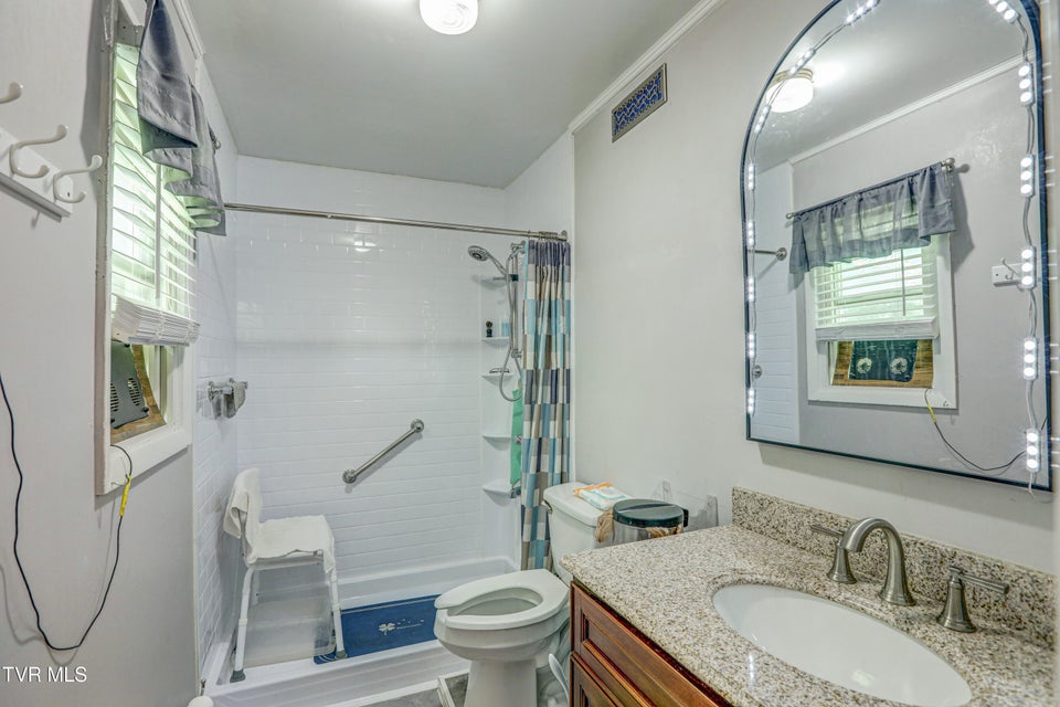 Photo #33: 107 Dover Lane