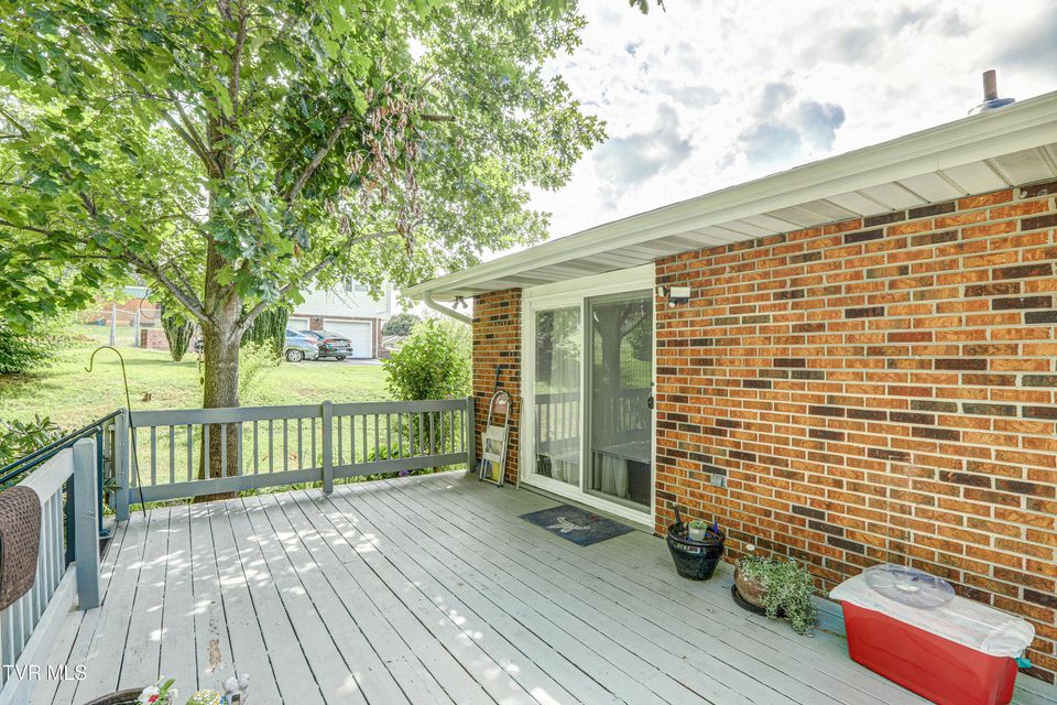 Photo #9: 107 Dover Lane