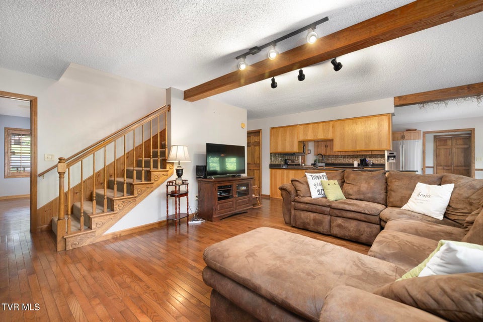 Photo #12: 2019 Ridgeview Drive