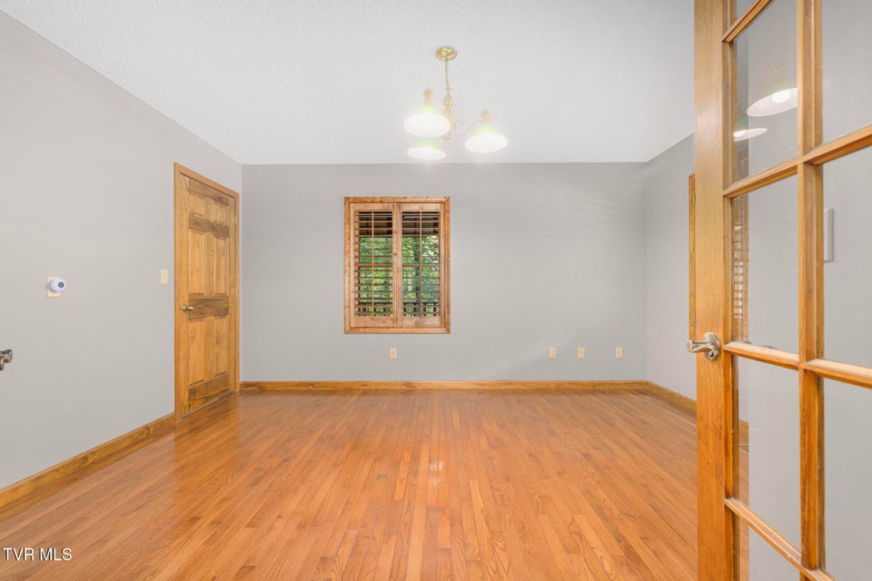 Photo #27: 2019 Ridgeview Drive