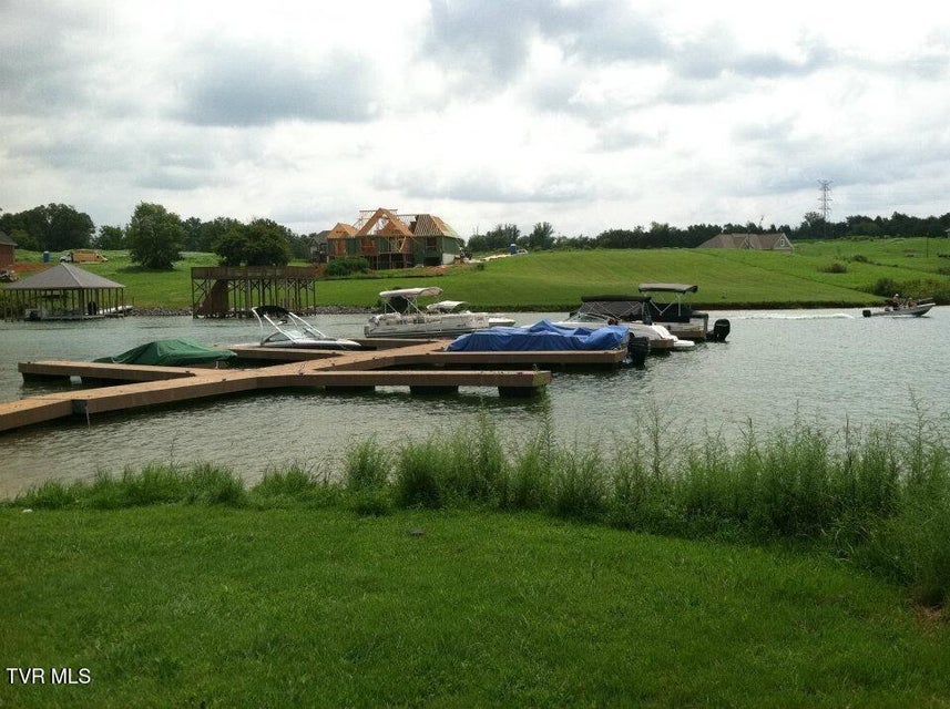 Photo #7: 118 Cardinal Point