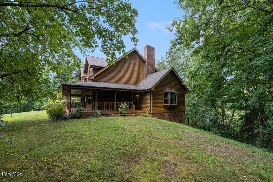 Photo #69: 2019 Ridgeview Drive