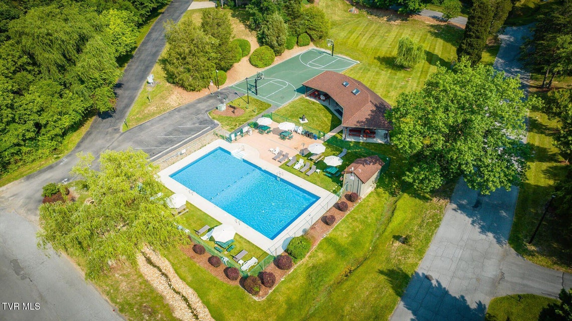 Photo #42: 691 Willowcrest Place