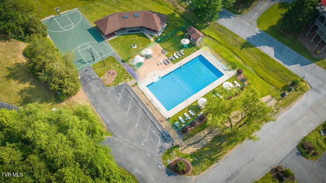 Photo #43: 691 Willowcrest Place