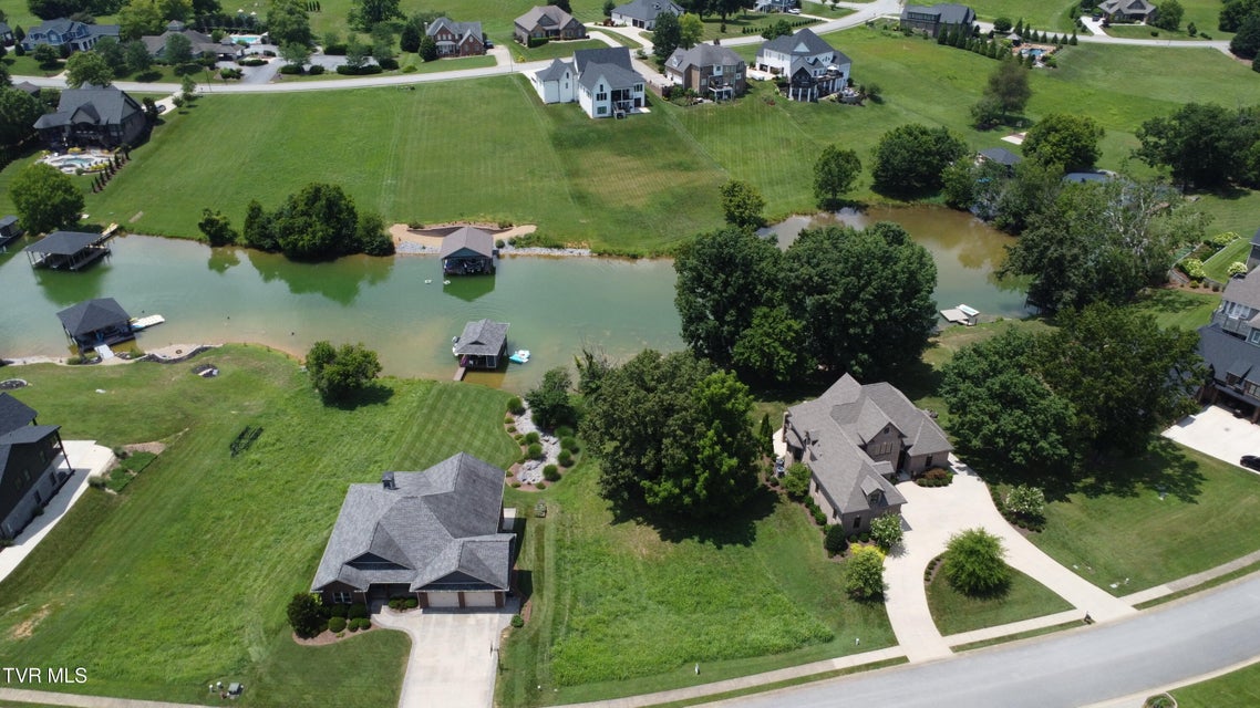 Photo #2: 156 Forest Lane
