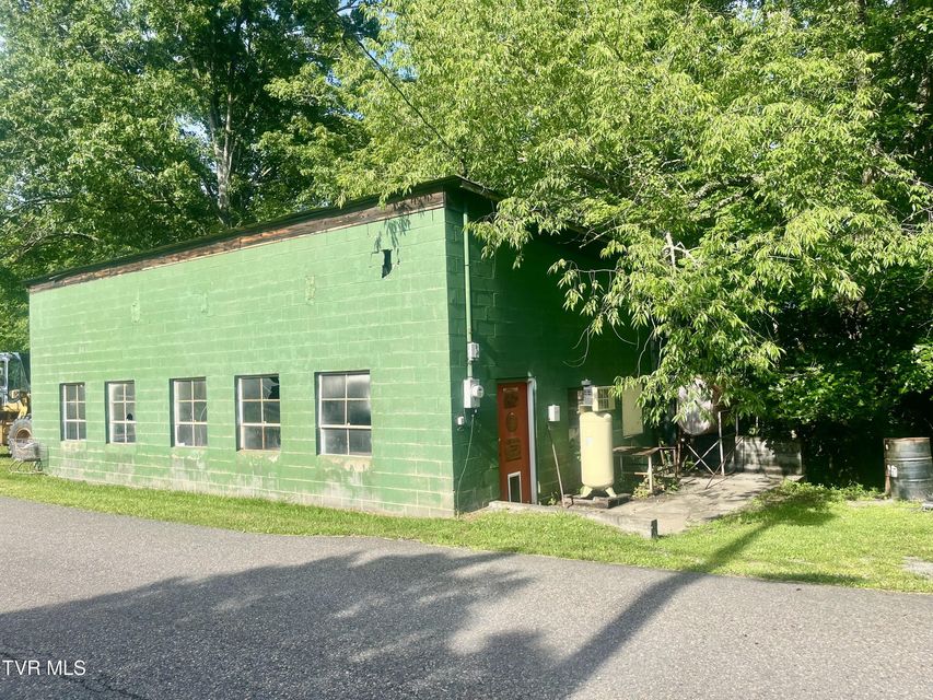 Photo #2: 3175 Burtons Ford Road