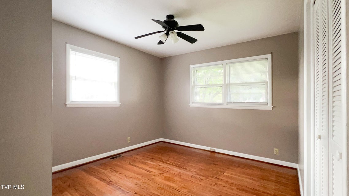 Photo #24: 412 Brookwood Dr