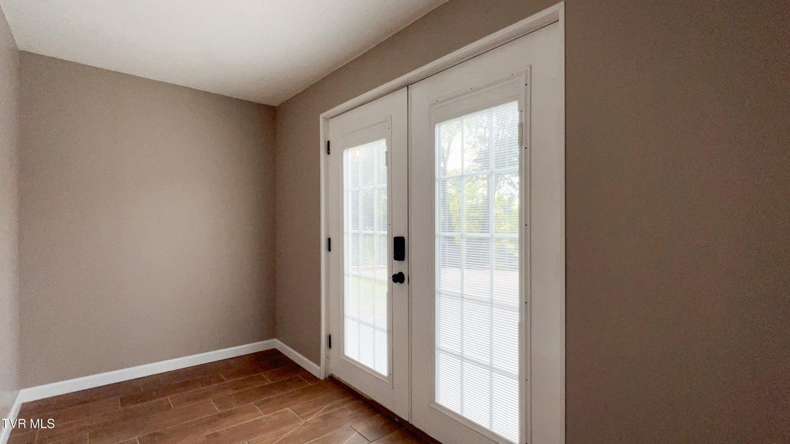 Photo #46: 412 Brookwood Dr