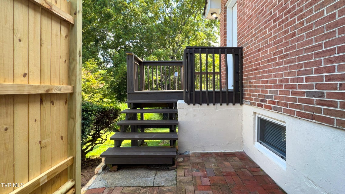 Photo #57: 412 Brookwood Dr