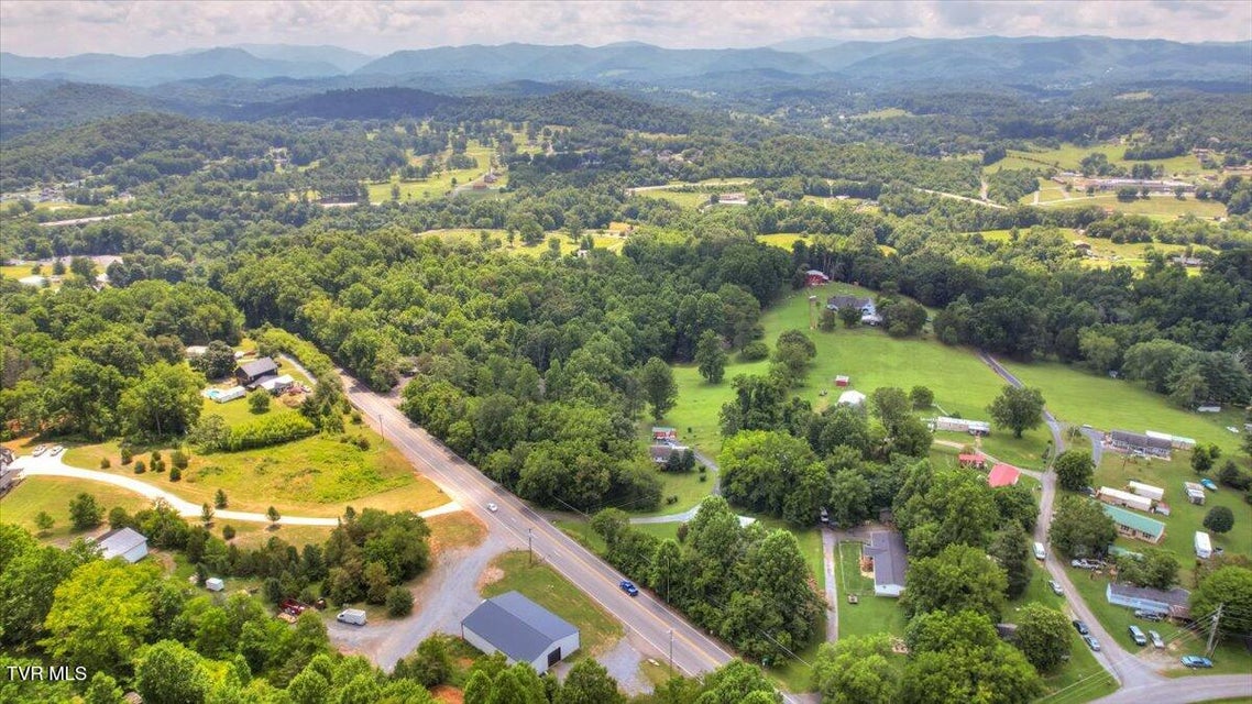 Photo #38: 2589 Elizabethton Highway