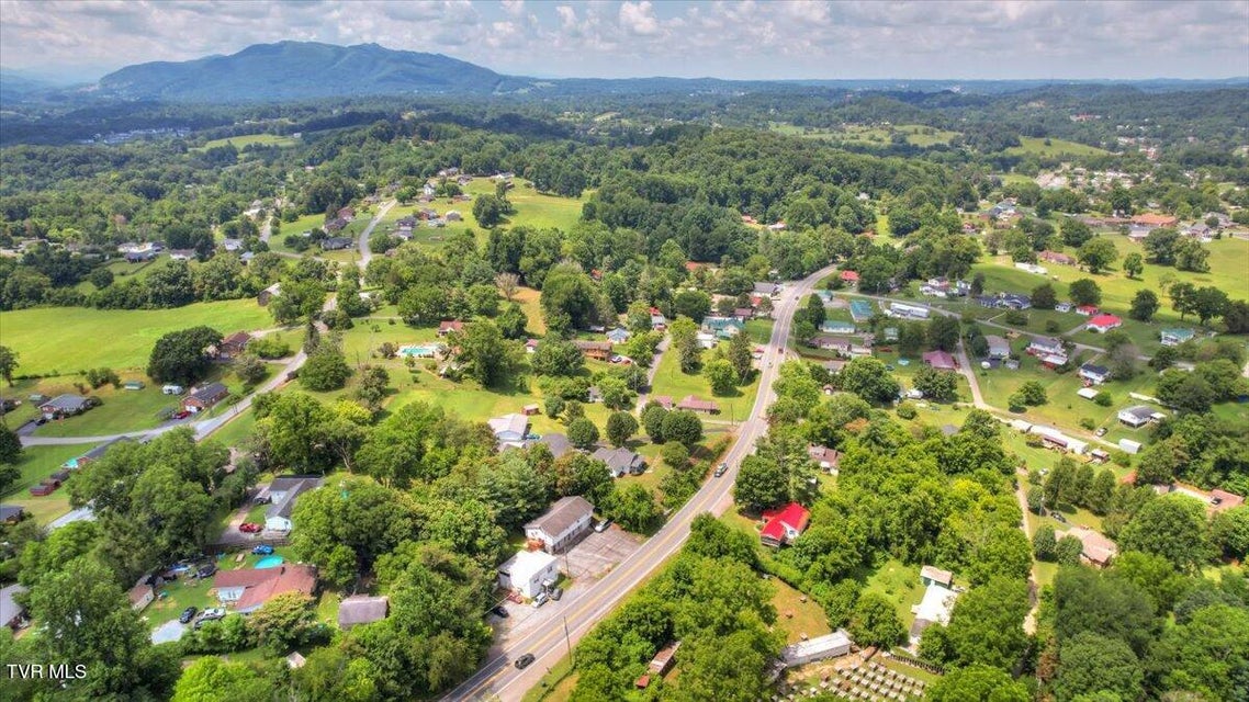 Photo #39: 2589 Elizabethton Highway