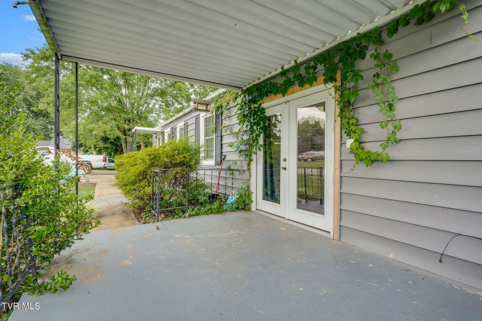 Photo #5: 103 Pelican Lane