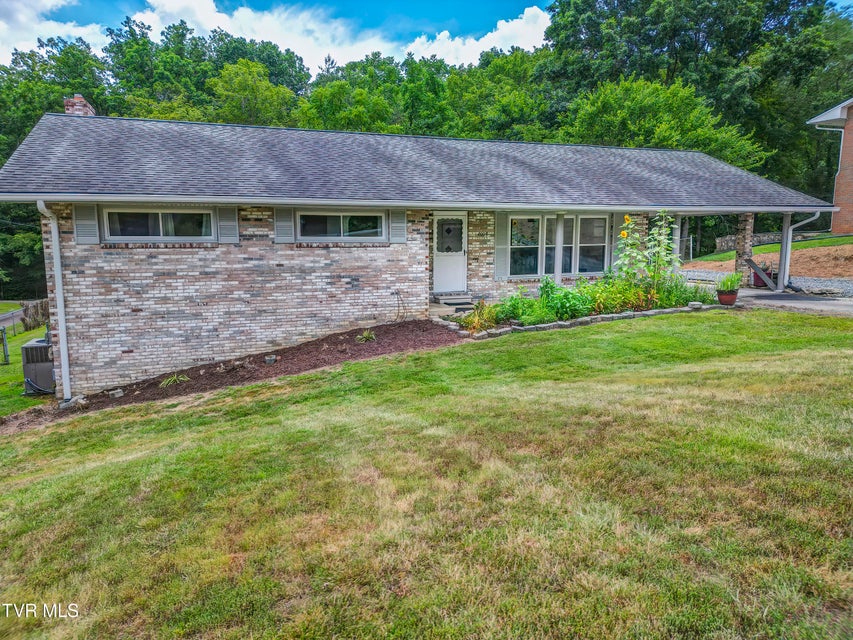Photo #4: 4005 Leaning Pine Road
