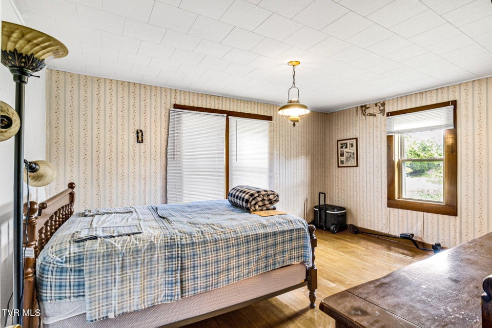 Photo #21: 2911 Kingdom Road