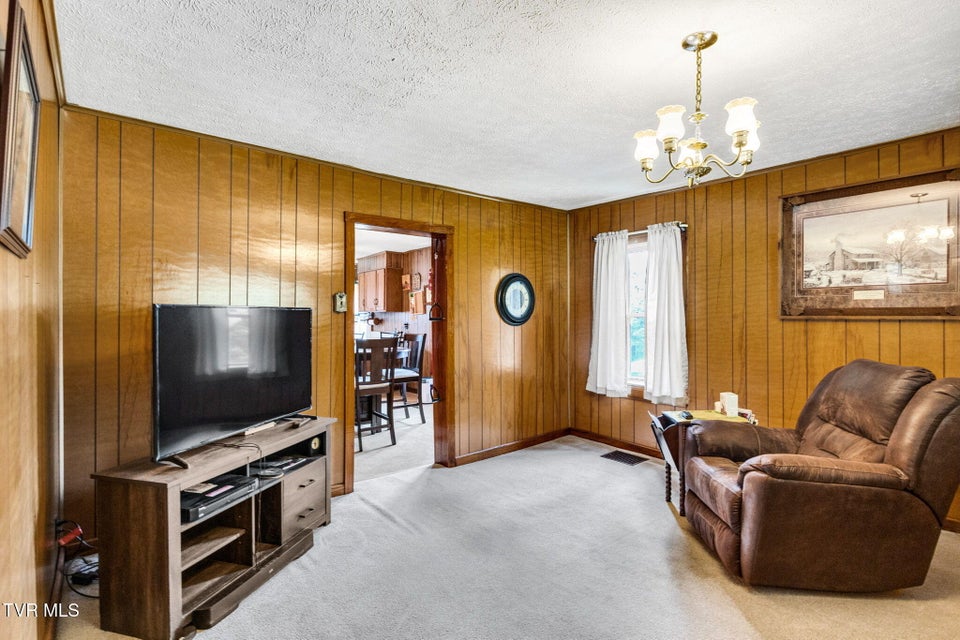 Photo #9: 2911 Kingdom Road
