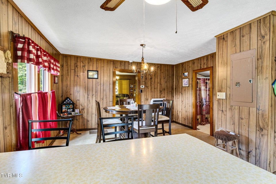 Photo #15: 2911 Kingdom Road